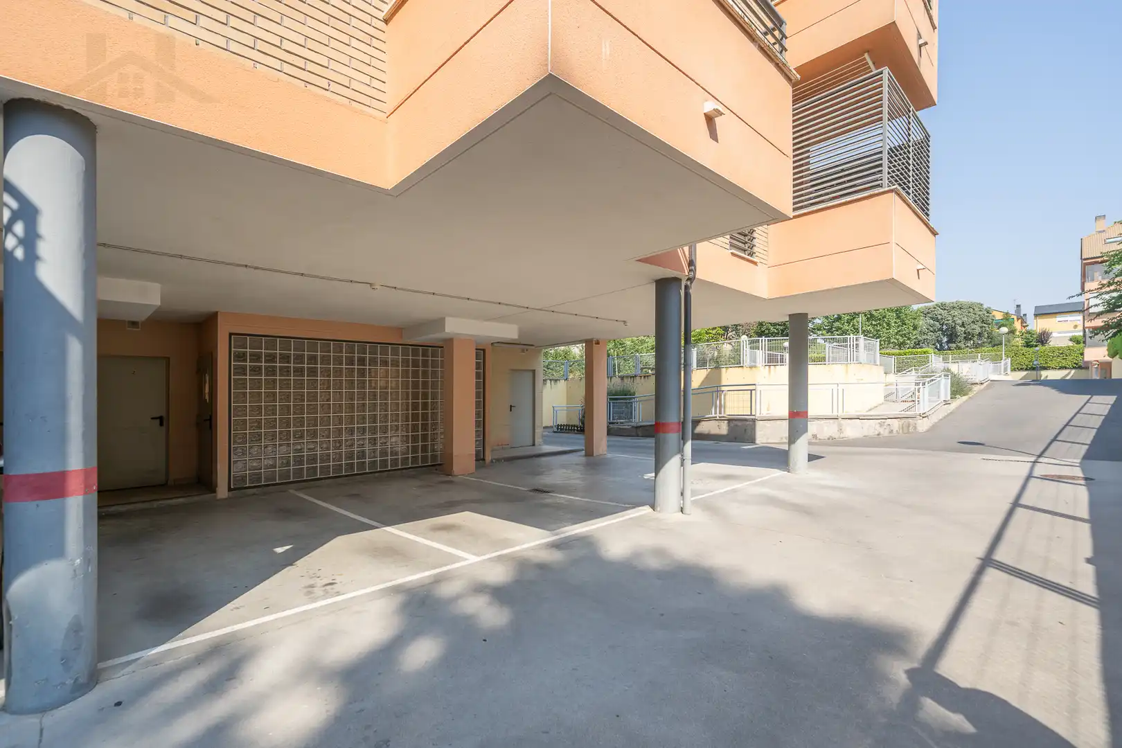Aparcament de Pis en venda en El Escorial amb Calefacció, Terrassa i Traster