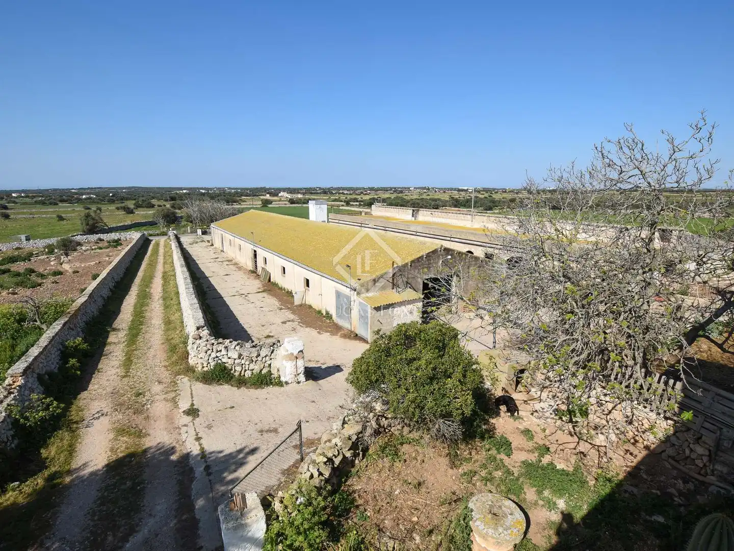 Finca rústica en venta en Ciutadella de Menorca con Jardín privado, Terraza y Trastero