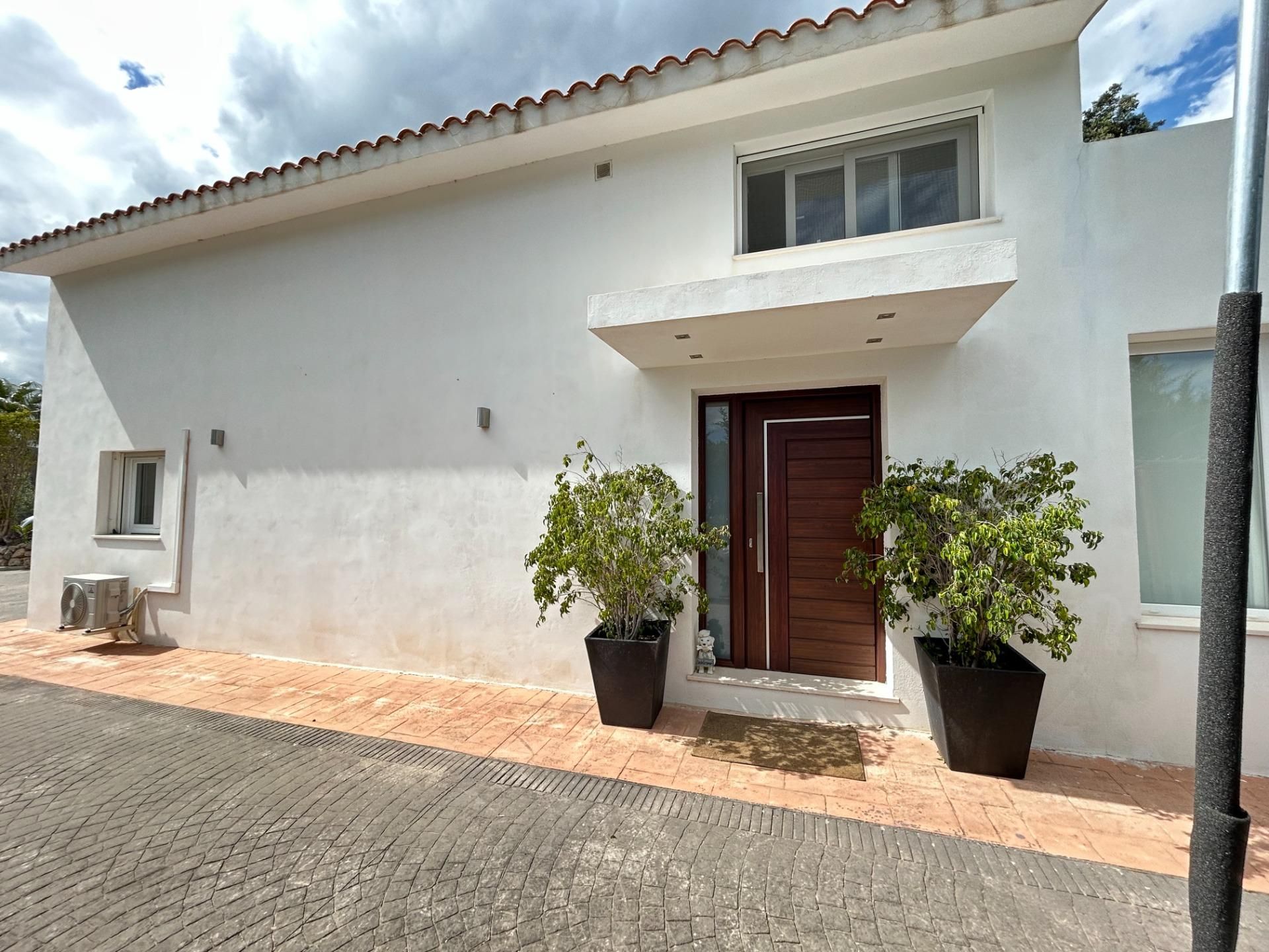 Vista exterior de Casa o chalet en venta en Coín con Aire acondicionado, Calefacción y Jardín privado
