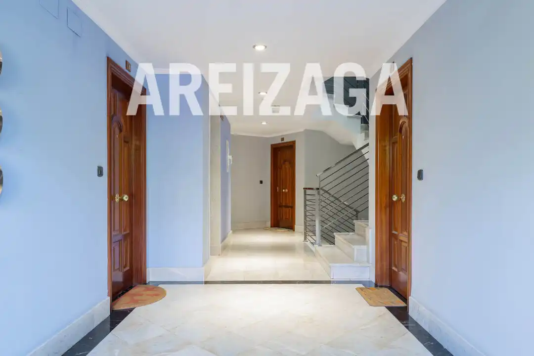 Flat for sale in Donostia - San Sebastián   with Heating, Private garden and Terrace