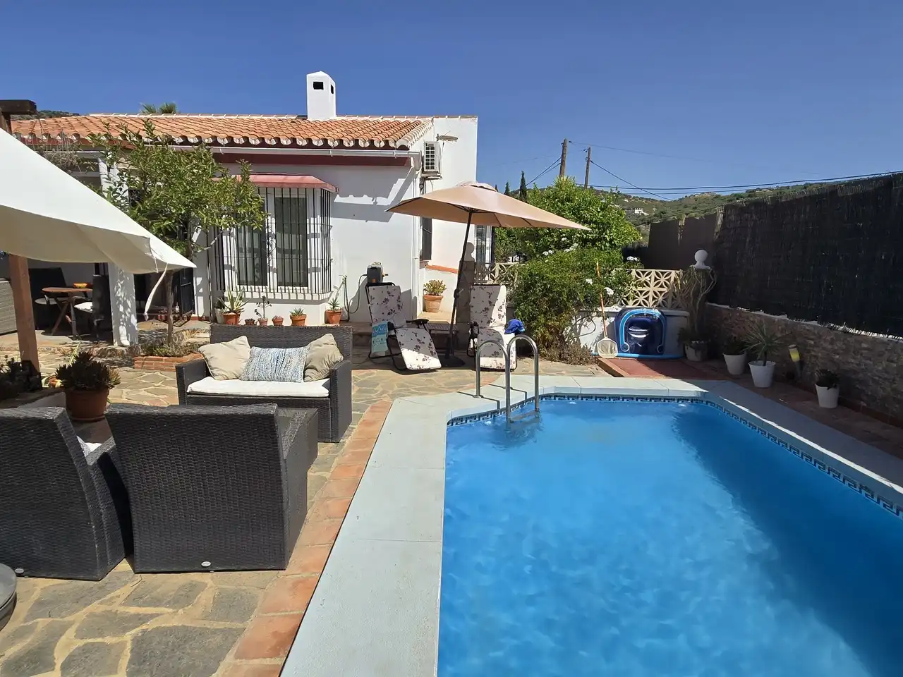 Casa con piscina en venta en Alcaucín, imagen 8