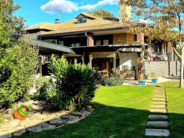 Xalet amb piscina en venda a Montsec