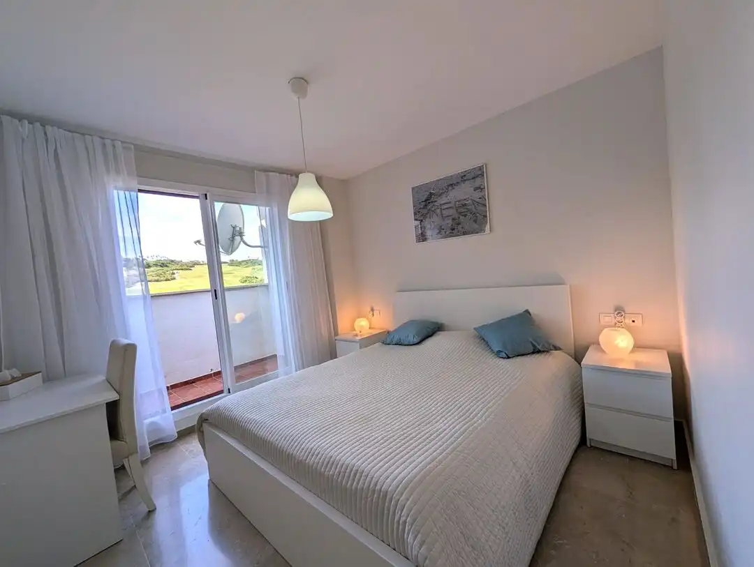 Bedroom of Apartments for sale in La Alcaidesa  with Air Conditioner, Heating and Terrace