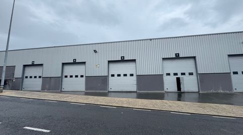 NAVE INDUSTRIAL DE 2100m2 CON CUATRO PUERTAS DE ENTRADA, image 3
