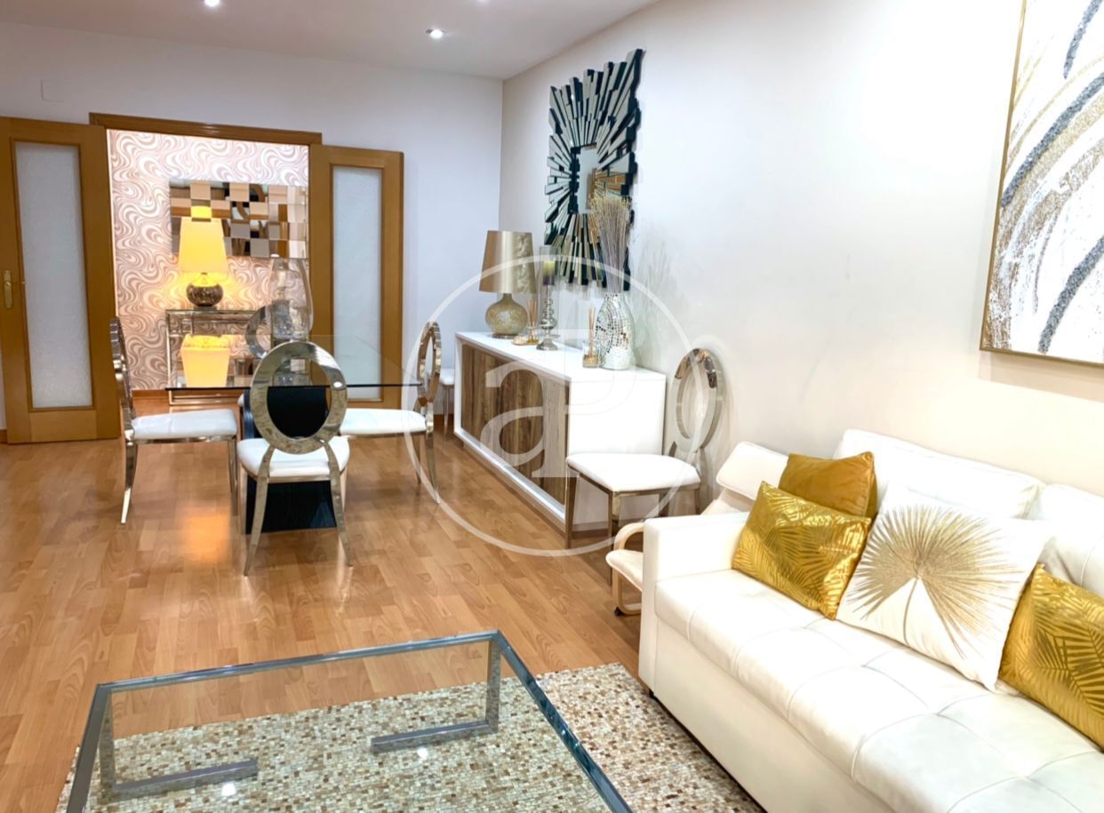 Flat to rent in Carrer del Mestre Juan Roig Soler, Zona Avenida Alta - Auditorio