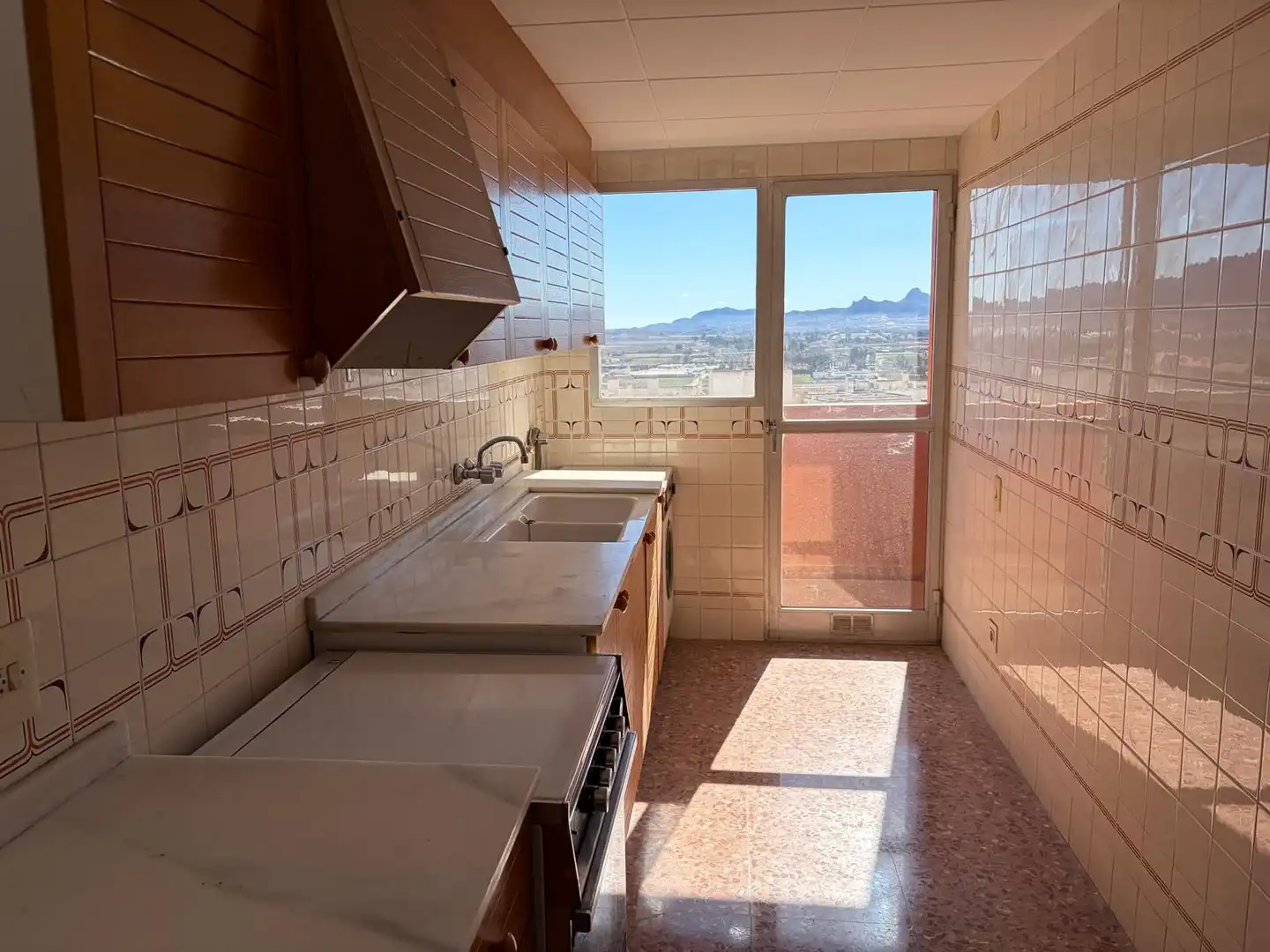 Cocina de Piso en venta en Villena con Terraza y Balcón