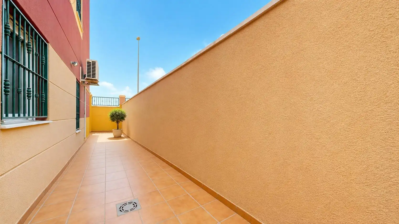 Terraza de Piso en venta en Vícar con Aire acondicionado, Calefacción y Trastero