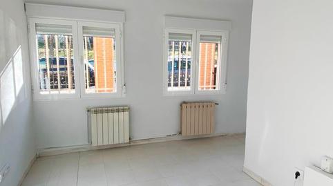 Photo 2 of Apartment for sale in Puerta Bonita, Madrid