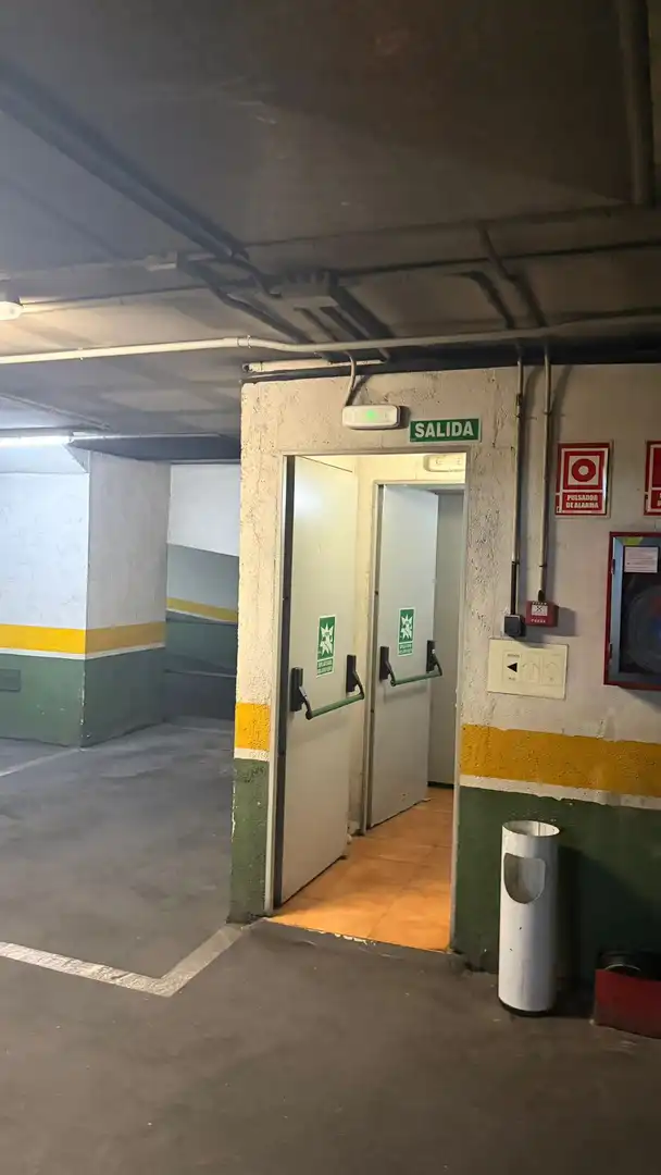 Aparcament de Garatge en venda en Madrid