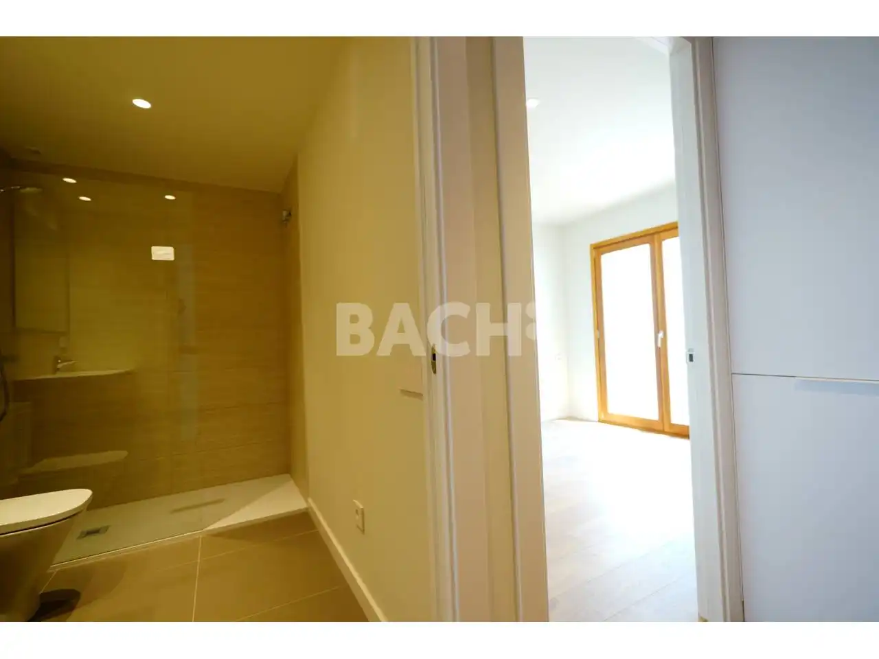 Duplexes for sale in Vic  with Air Conditioner, Heating and Parquet flooring