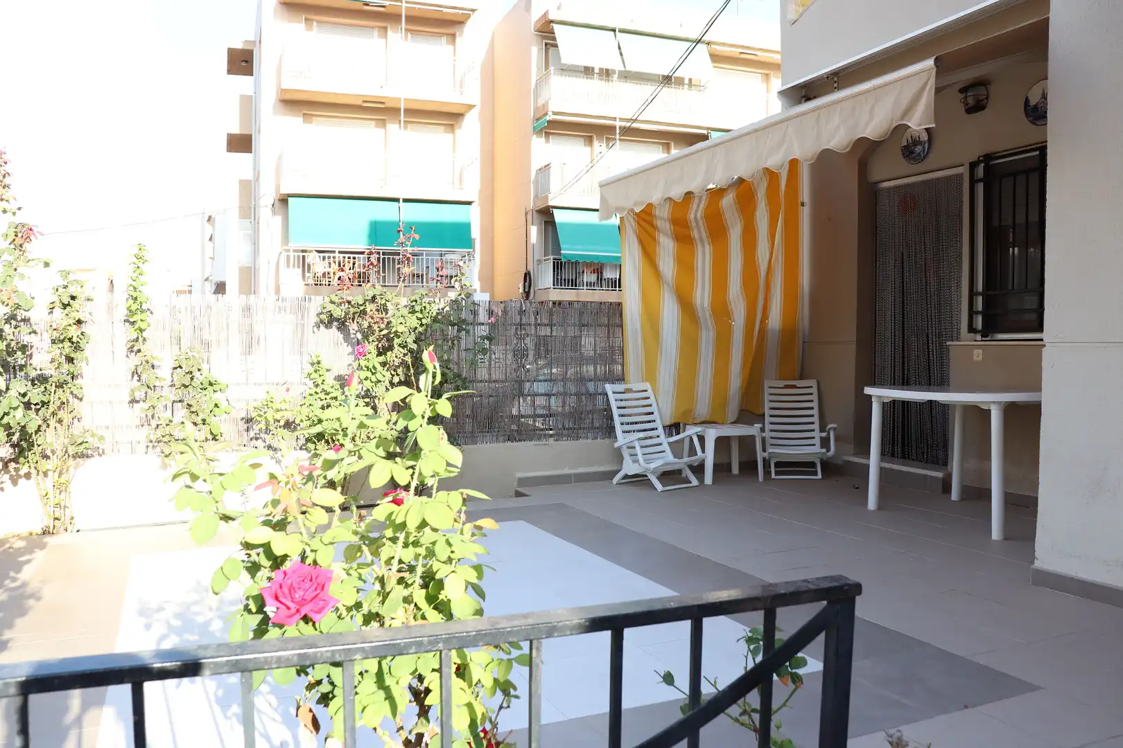 Bungalow mit Terrasse zur Miete in Santa Pola ciudad, imagen 3