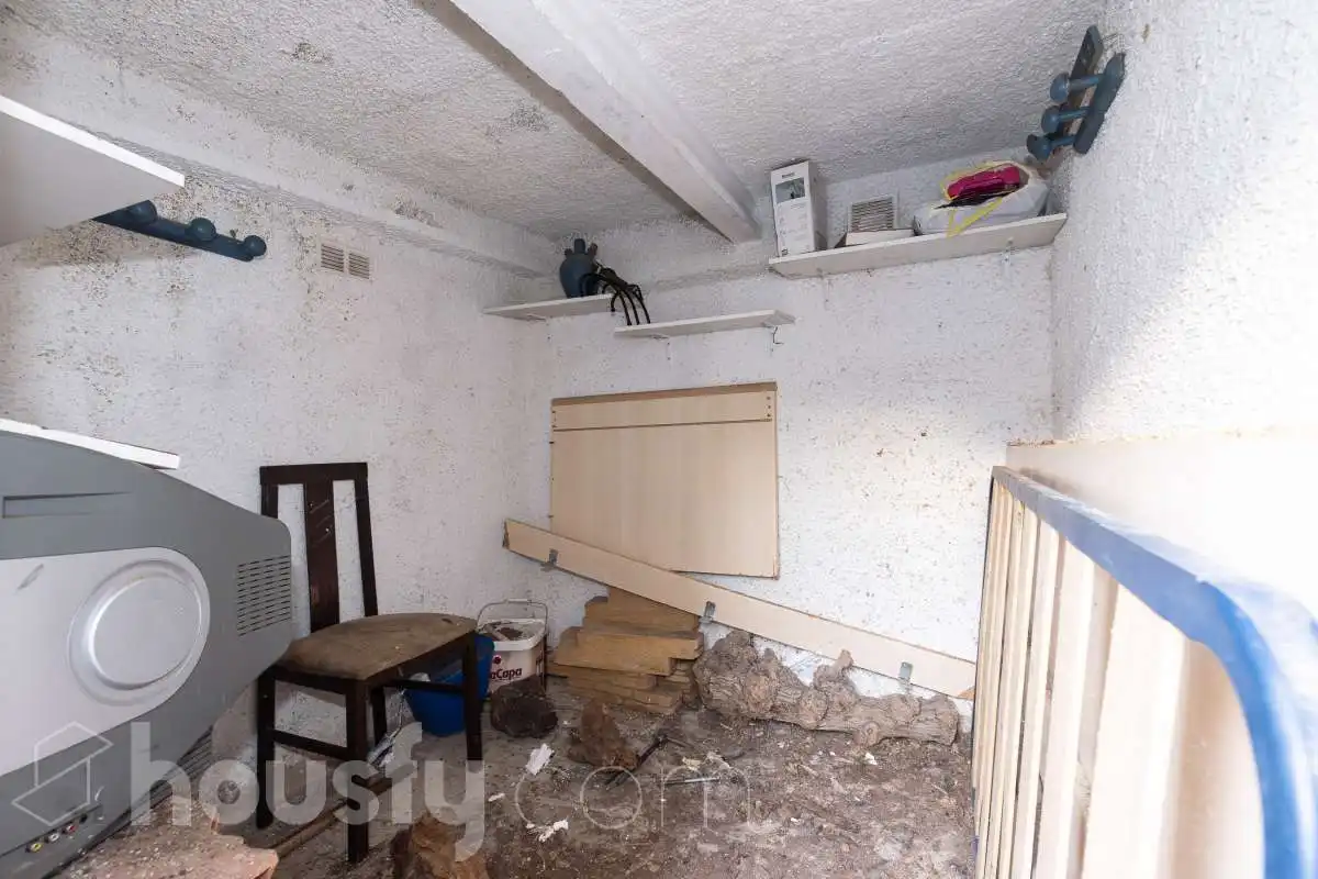 House with terrace for sale in CL De les Gardenies ., imagen 41