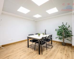 Office to rent in  Madrid Capital  with Air Conditioner, Heating and Internet