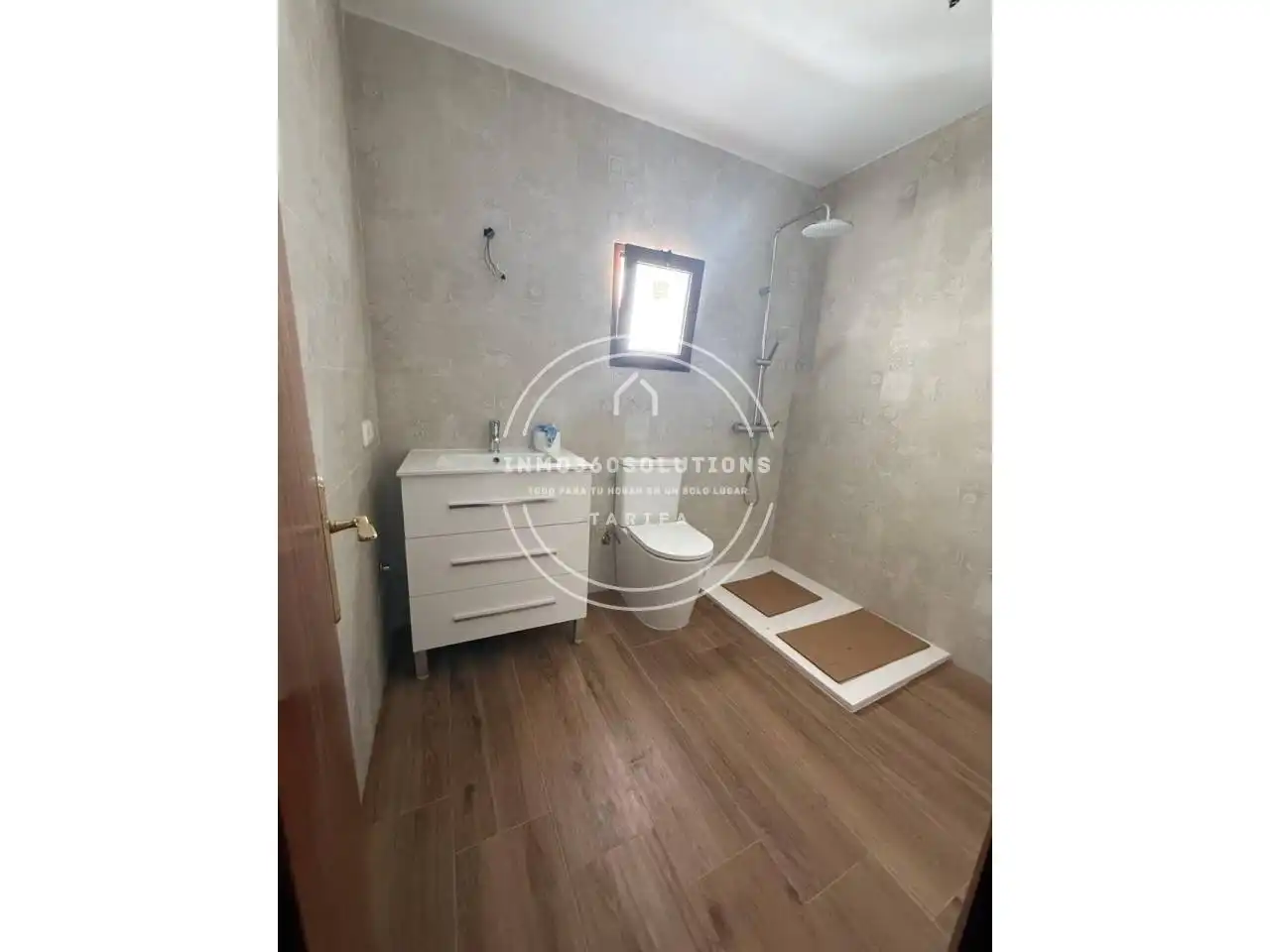 Bathroom of Buildings for sale in Los Barrios