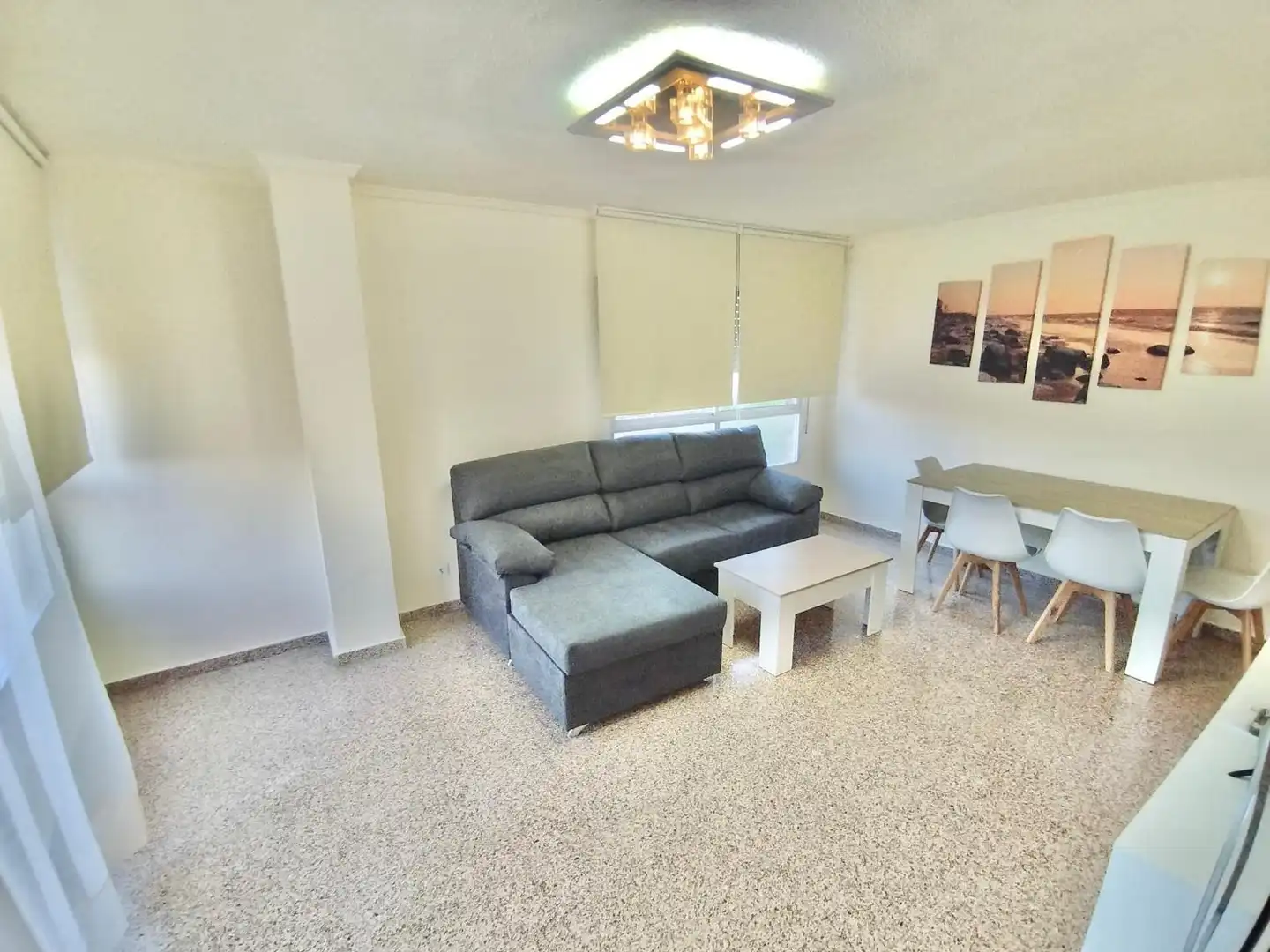 Sala de estar de Apartamento de alquiler en Almoradí con Amueblado, Microondas y TV