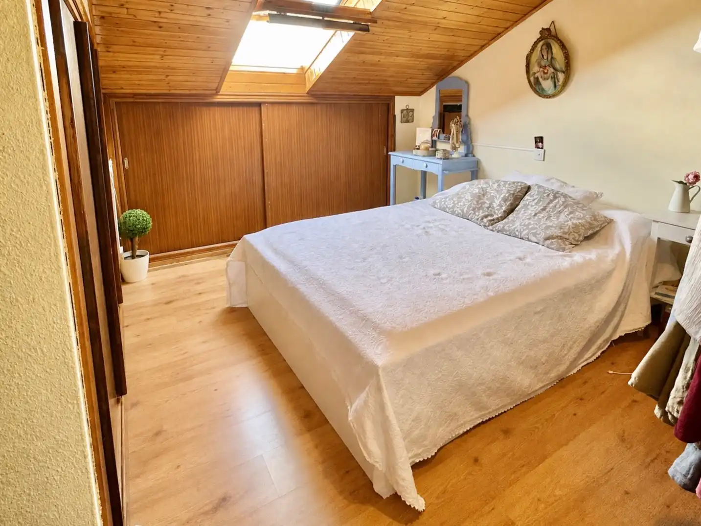 Bedroom of Flat for sale in Galapagar  with Air Conditioner, Heating and Parquet flooring