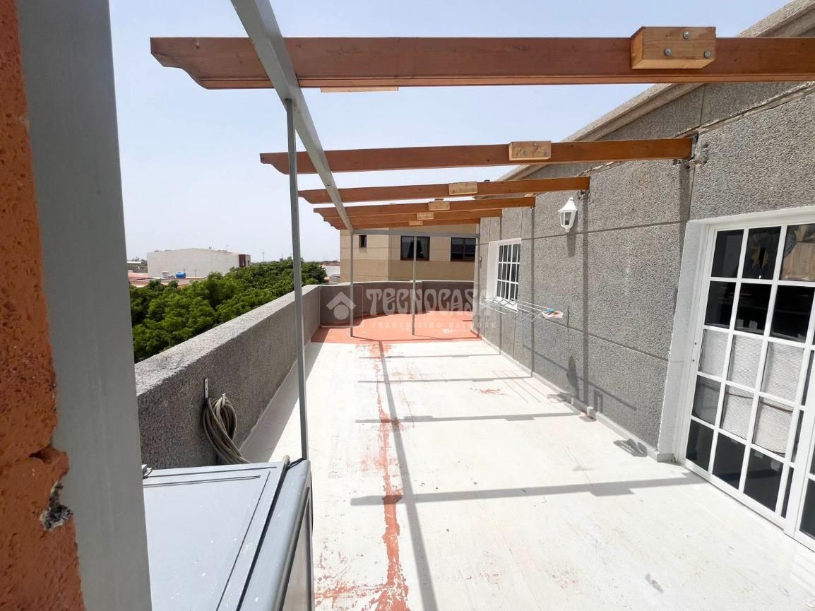 Terrace of Attic for sale in Santa Lucía de Tirajana  with Terrace and Storage room