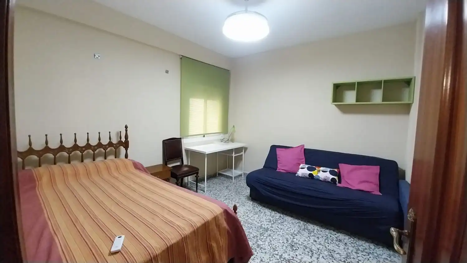 Schlafzimmer von Wohnung zur Miete in Jaén mit Möbliert