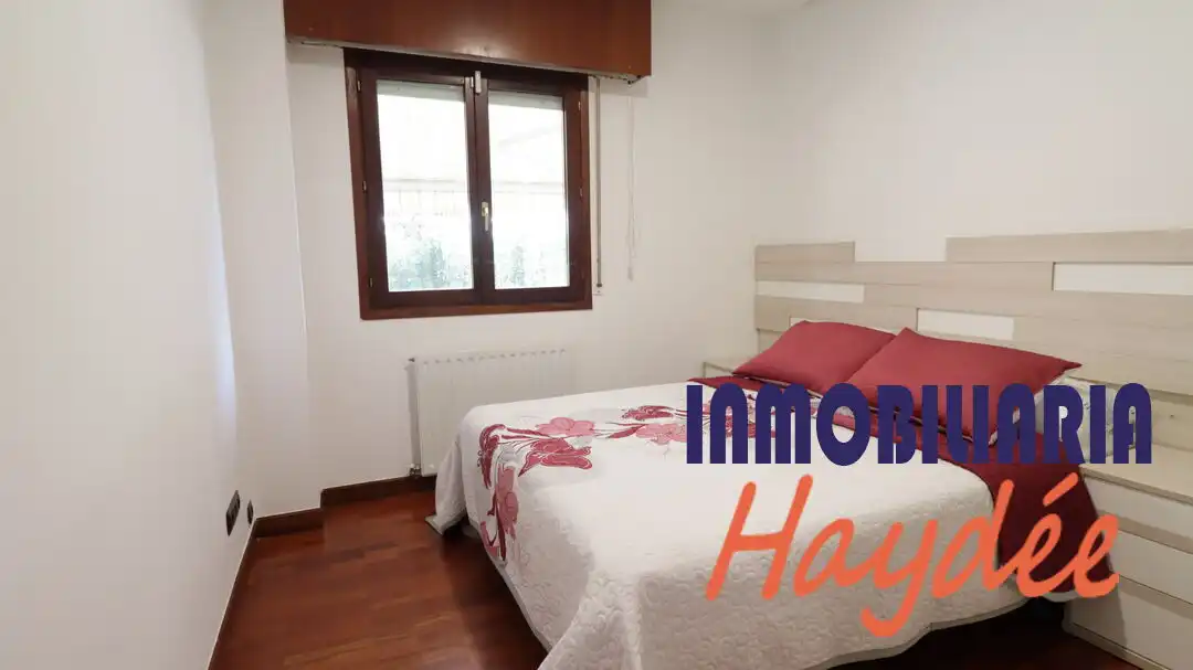 Bedroom of Flat for sale in Leioa  with Heating and Storage room