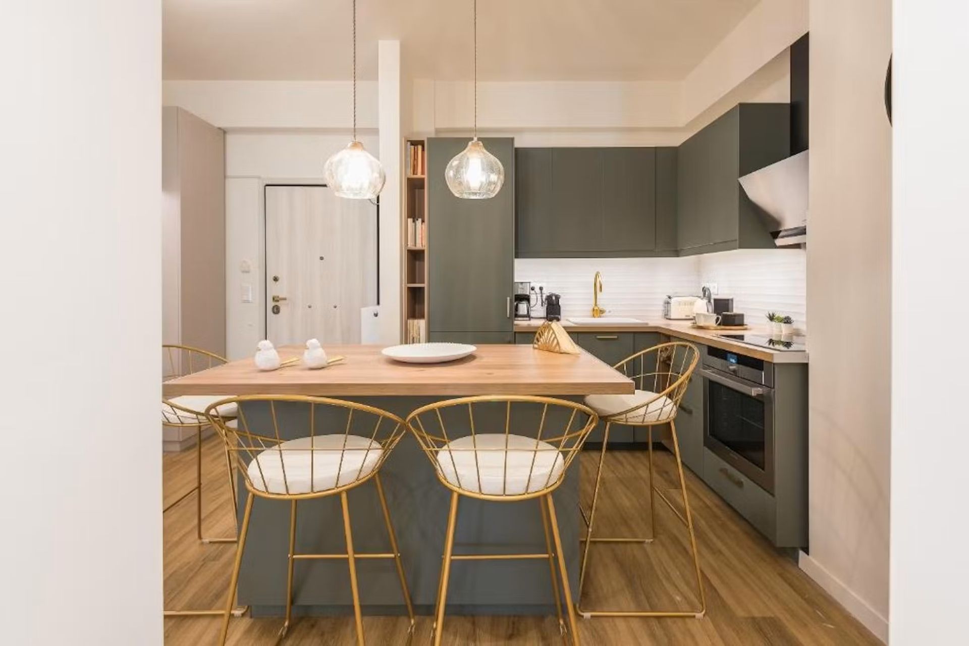 Cuina de Pis de lloguer en Burgos Capital amb Aire condicionat, Moblat i Es permeten mascotes