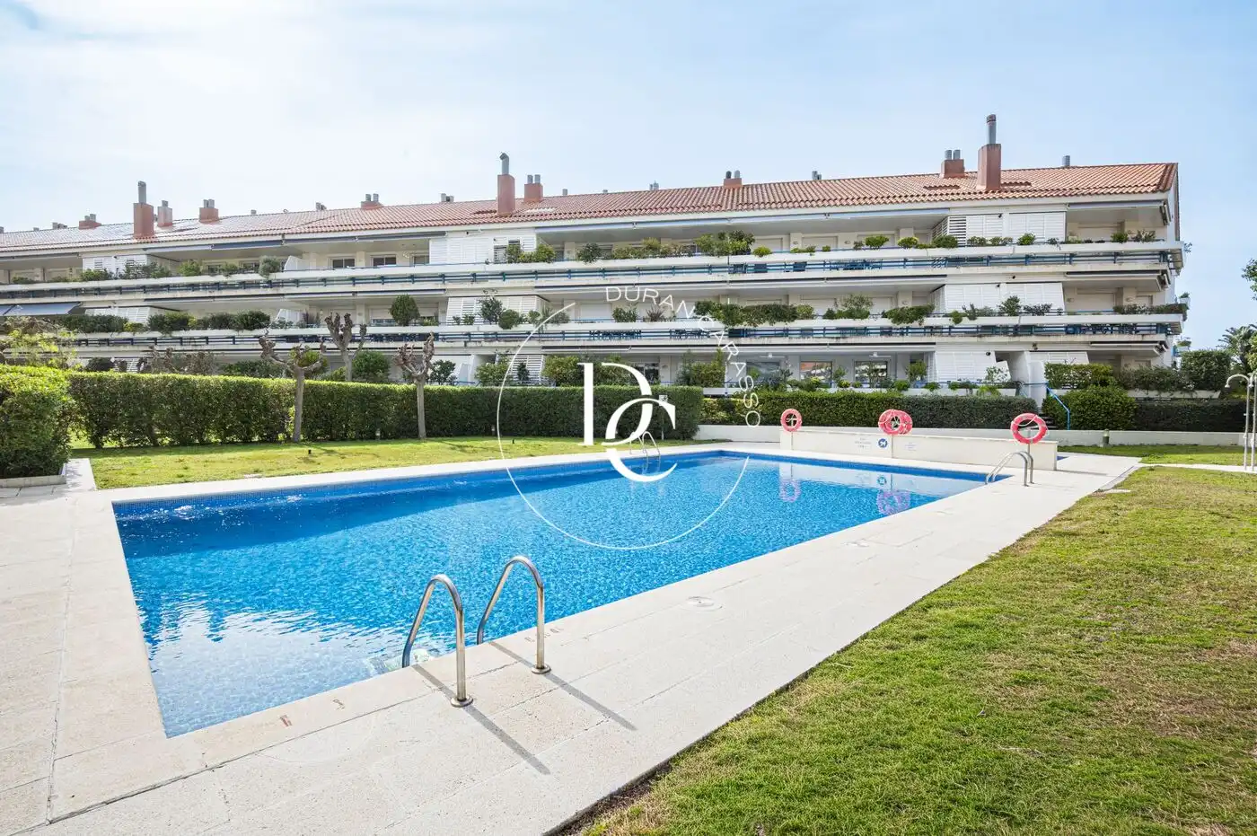 Swimming pool of Duplexes for sale in Sitges  with Air Conditioner, Heating and Private garden
