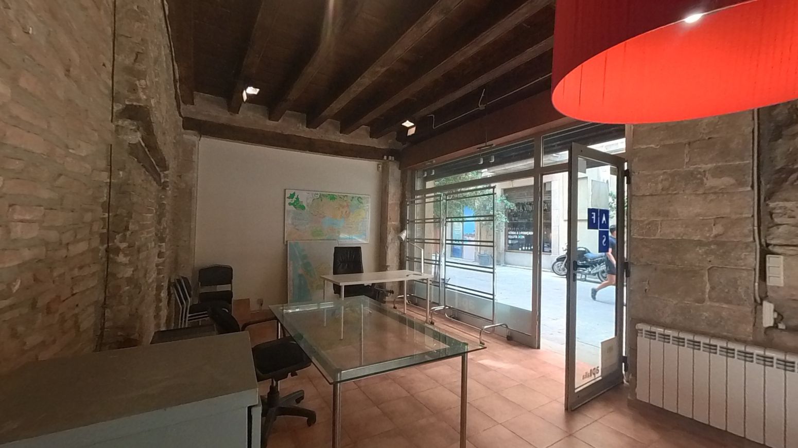 Local de alquiler en  Barcelona Capital con Terraza