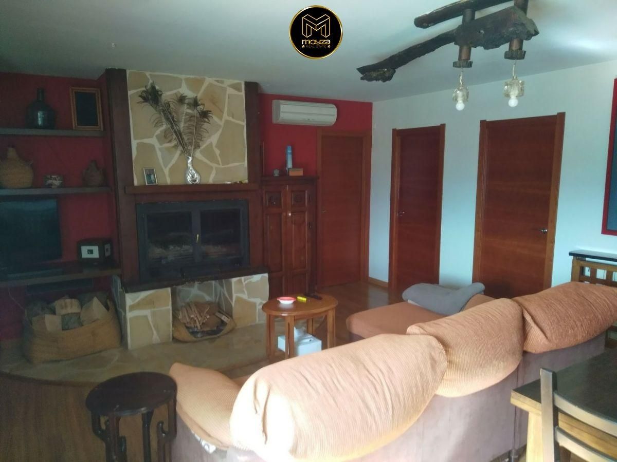 Living room of House or chalet for sale in  Jaén Capital  with Heating, Terrace and Storage room