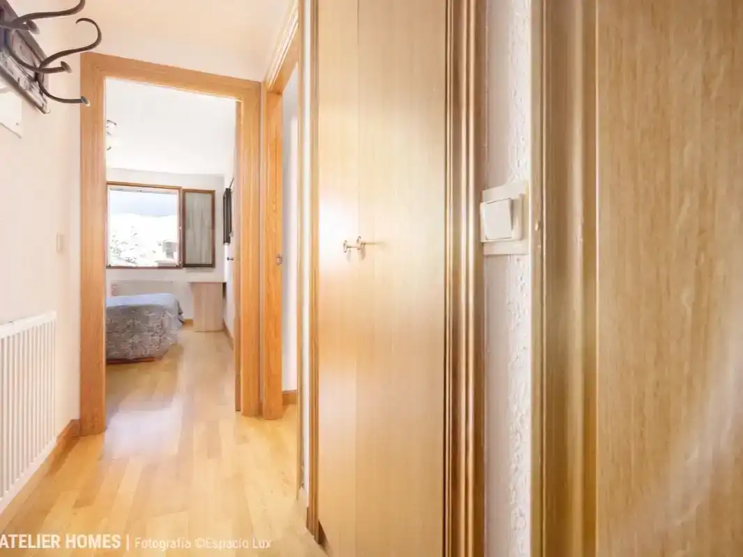 Piso en venta en Sallent de Gállego con Parquet, Trastero y Piscina