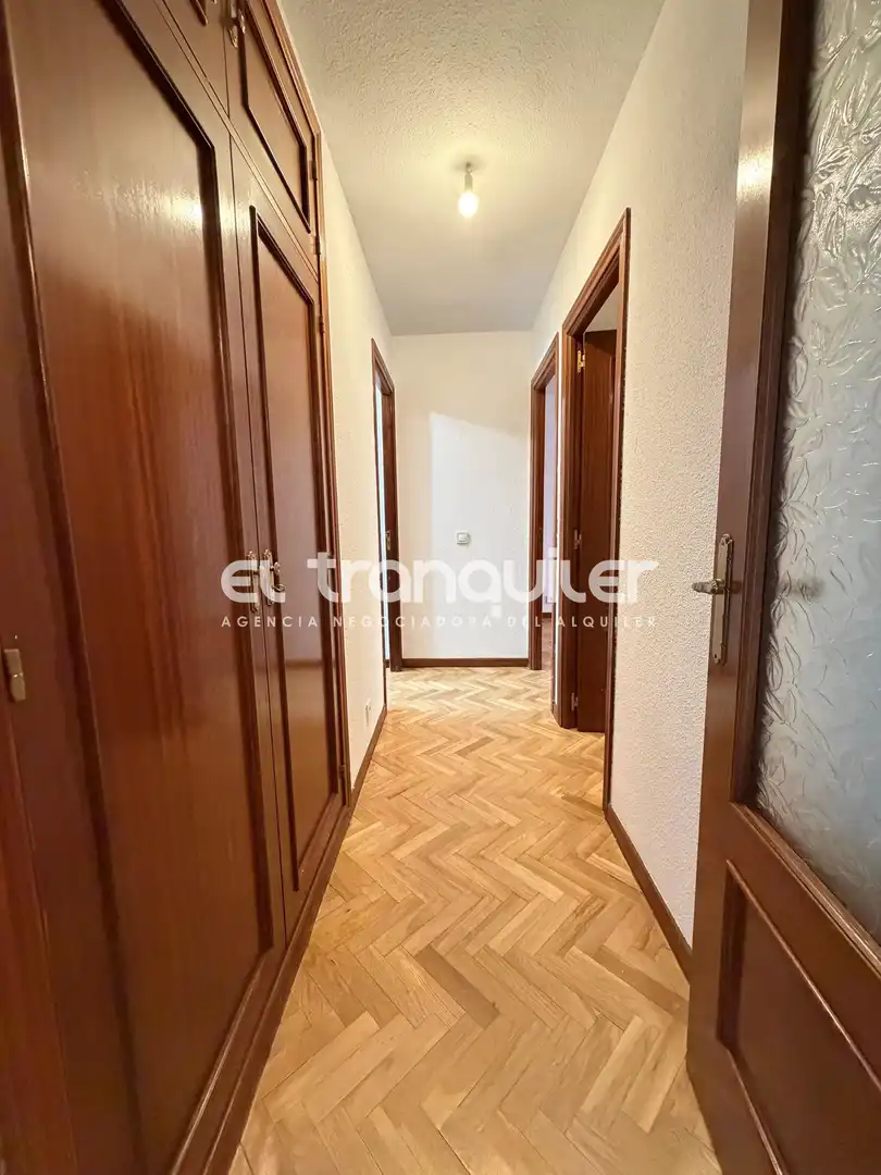 Piso de alquiler en Pozuelo de Alarcón con Parquet, Terraza y Trastero