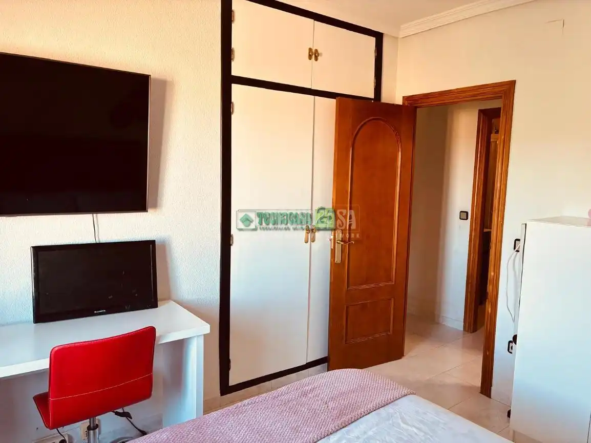 Habitación de Piso en venta en Olías del Rey con Aire acondicionado, Calefacción y Terraza