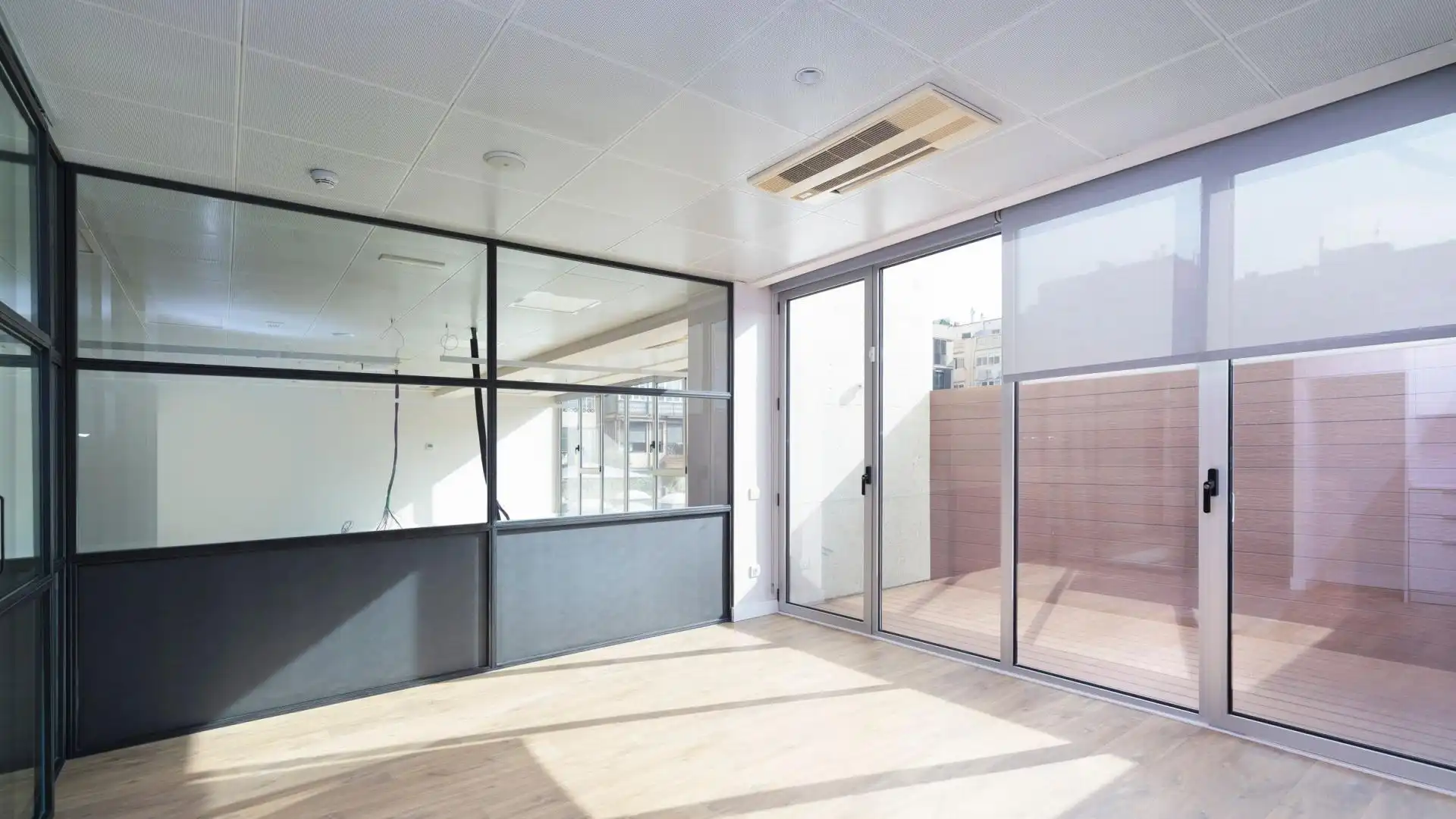 Oficina de alquiler en Barcelona con Aire acondicionado y Terraza