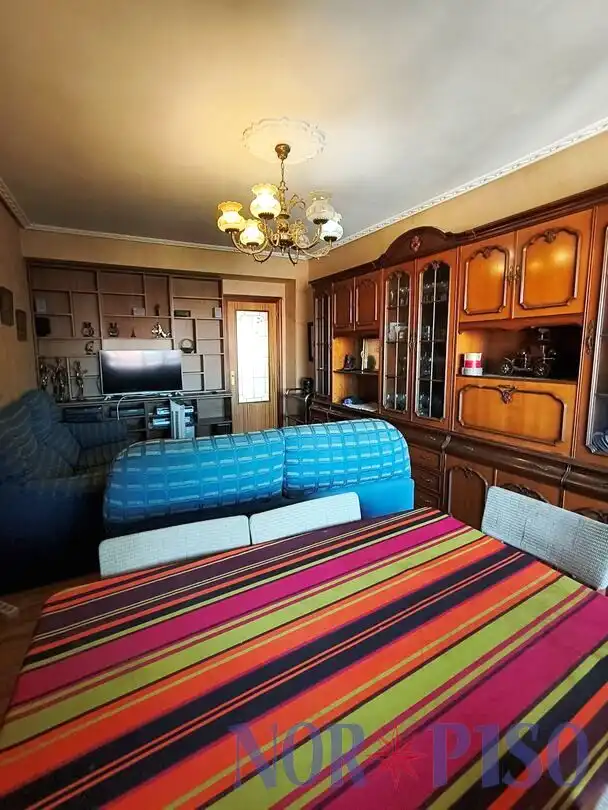 Living room of Flat for sale in Bilbao   with Heating, Terrace and Furnished