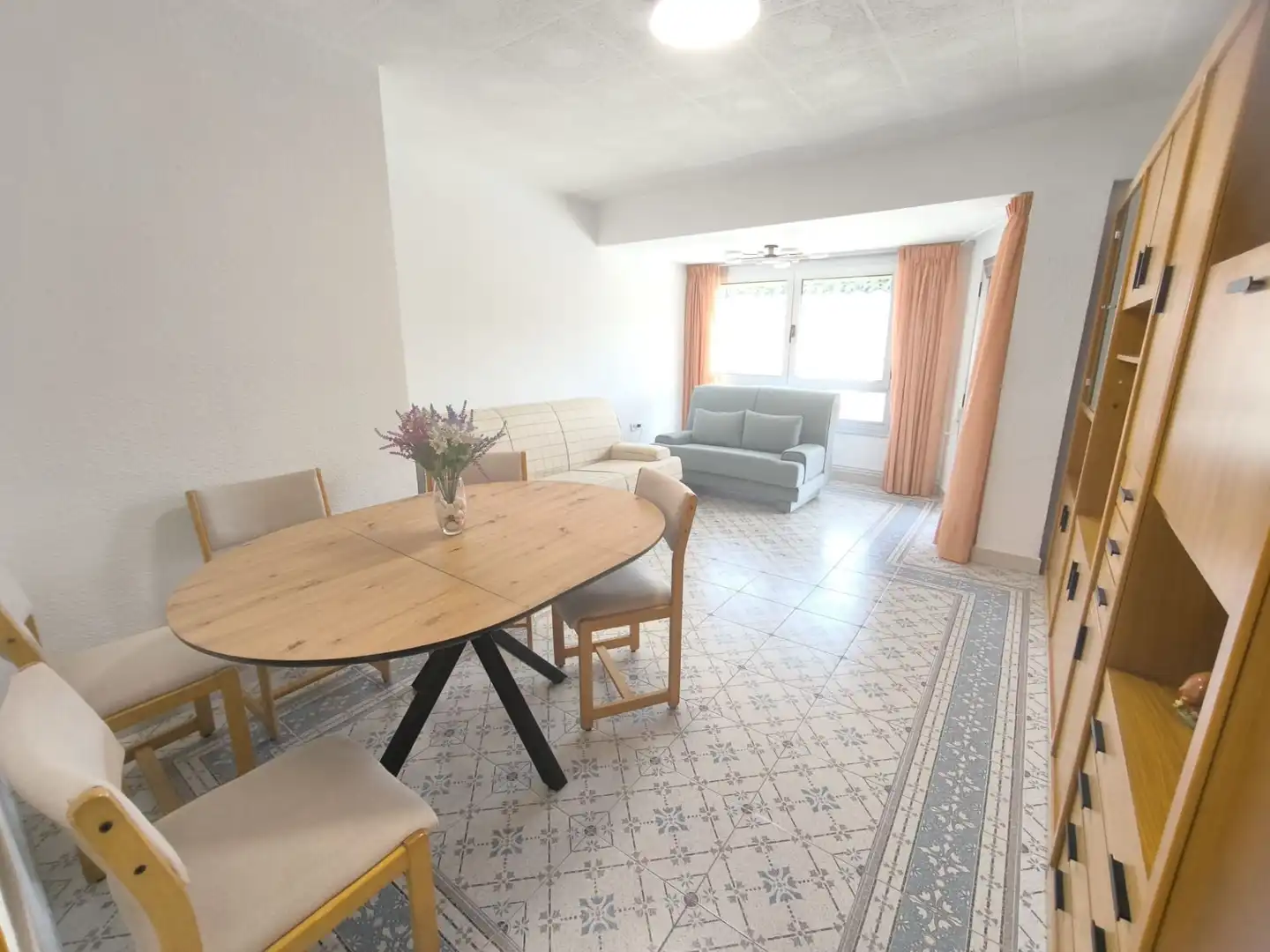 Sala de estar de Piso en venta en Alcoy / Alcoi con Calefacción, Trastero y Amueblado