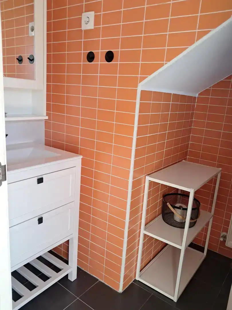 Badezimmer von Wohnung zur Miete in Torrejón de Ardoz mit Klimaanlage, Privatgarten und Parkett