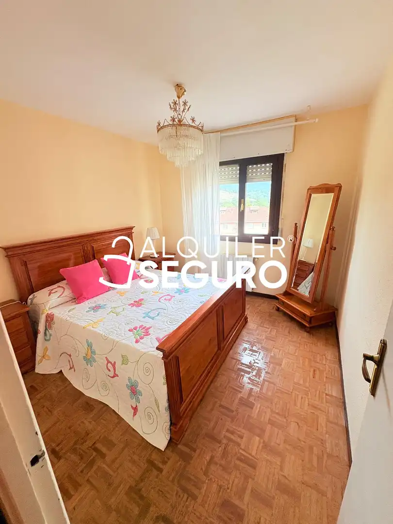 Wohnung zur Miete in Sopuerta, Bizkaia
