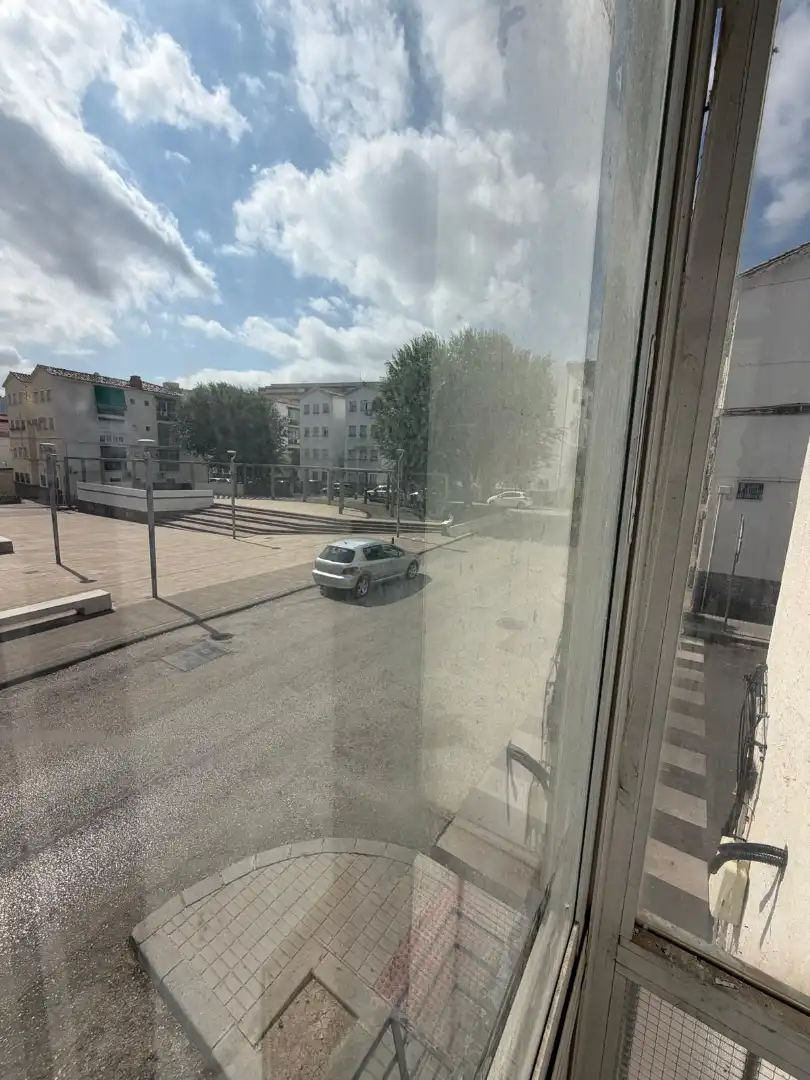 Parkplatz von Wohnung zum Verkauf in Jaén mit Balkon