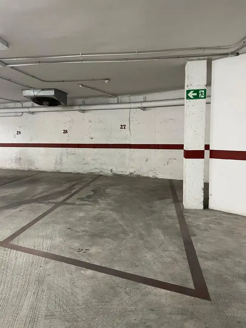 Parking of Garage for sale in Oliva