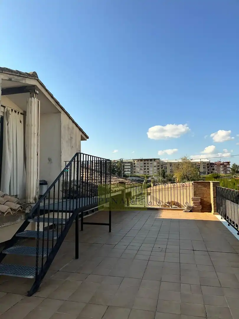 Terrassa de Casa o xalet en venda en Ontinyent amb Aire condicionat, Jardí privat i Terrassa