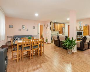 Living room of House or chalet for sale in  Granada Capital  with Heating, Terrace and Storage room