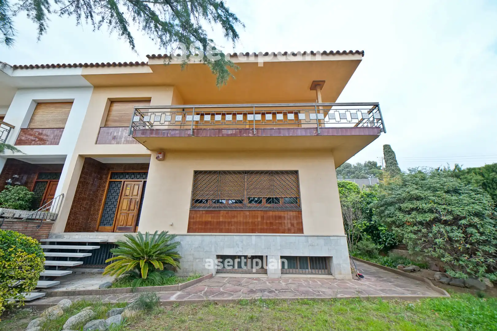 Vista exterior de Casa o chalet de alquiler en Mataró con Jardín privado, Terraza y Trastero