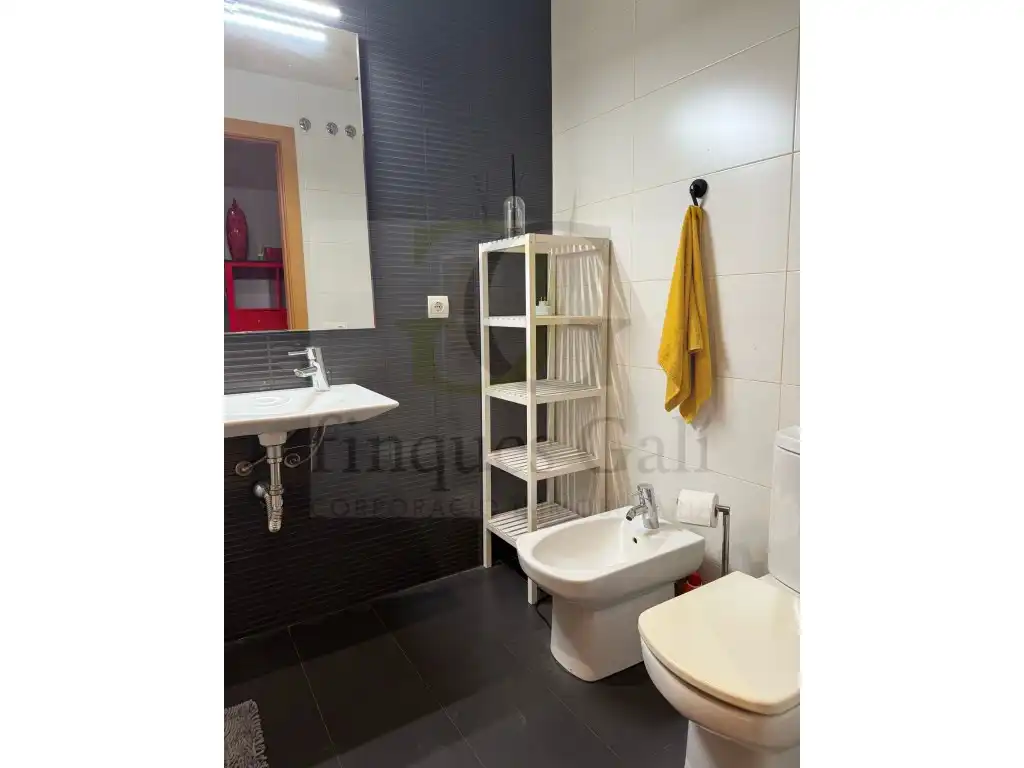 Bathroom of Flat for rent in Santpedor, Barcelona
