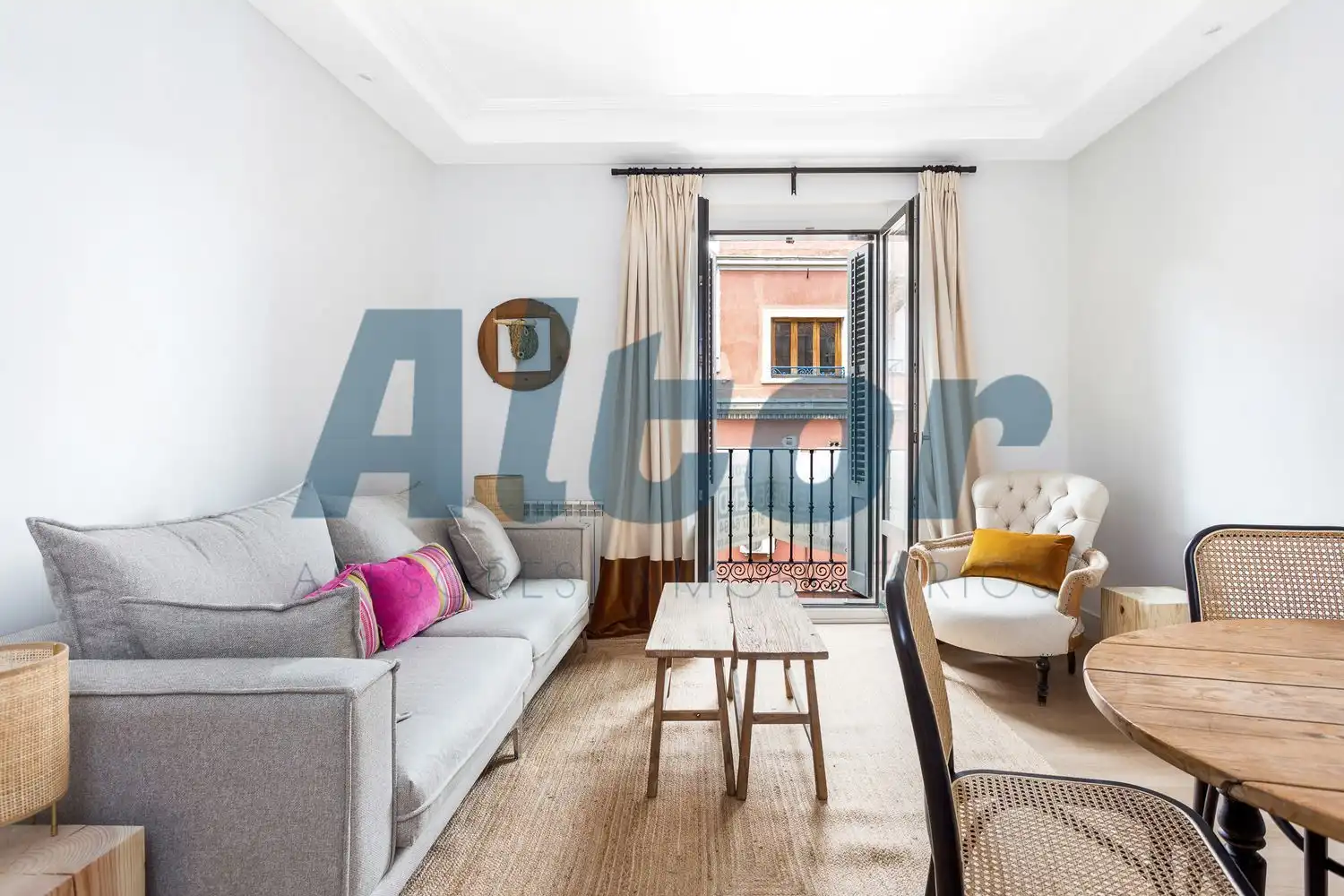 Flat with lift for sale in DE PEREZ GALDOS, imagen 2