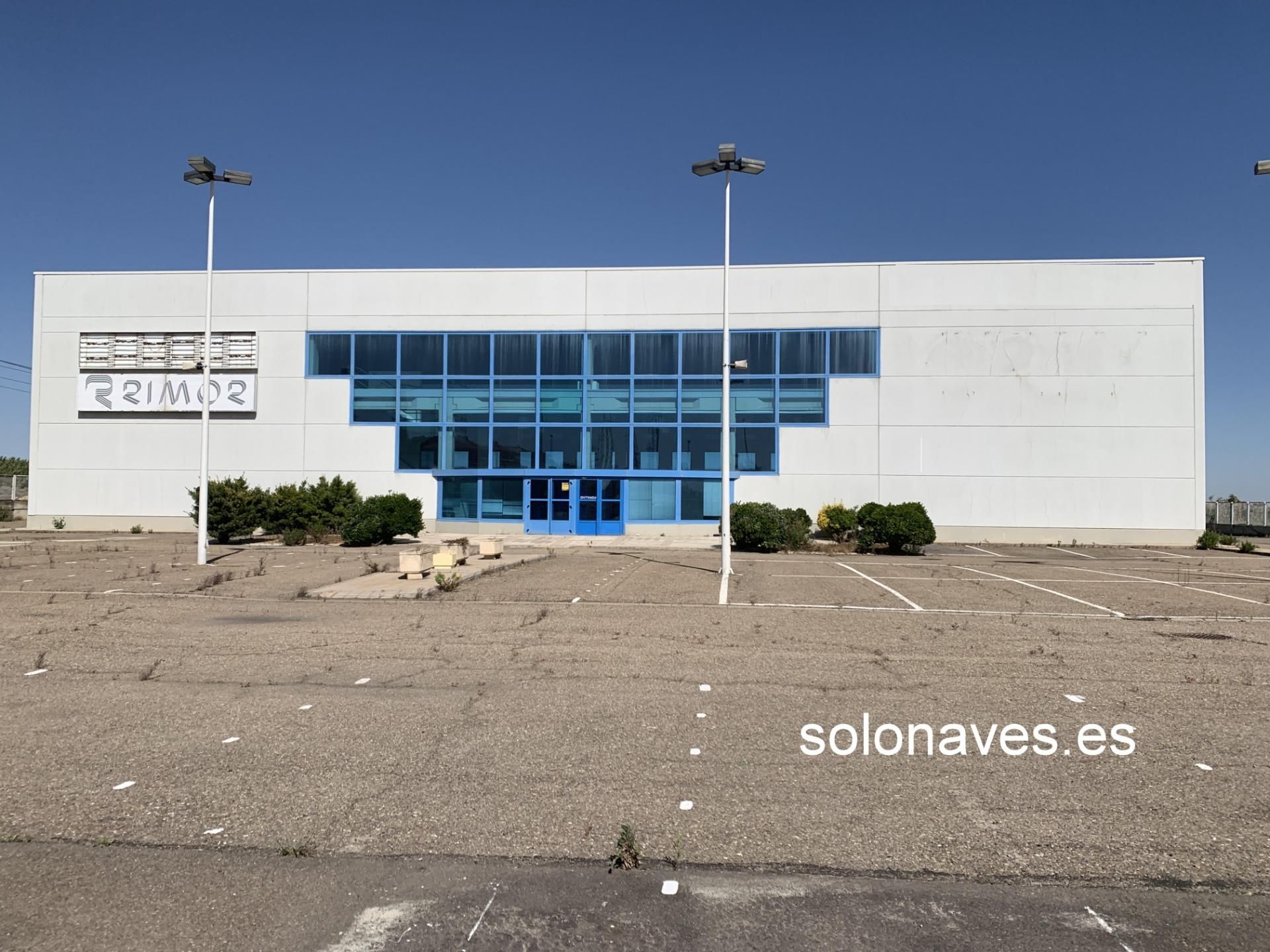 Vista exterior de Nau industrial de lloguer en  Zaragoza Capital