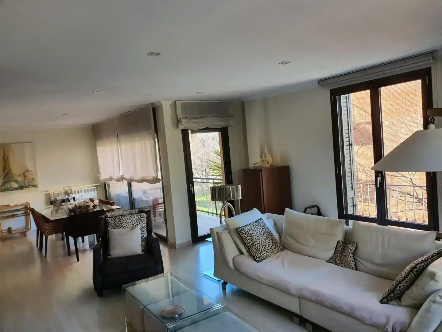 Sala de estar de Piso en venta en Olot con Aire acondicionado, Jardín privado y Parquet