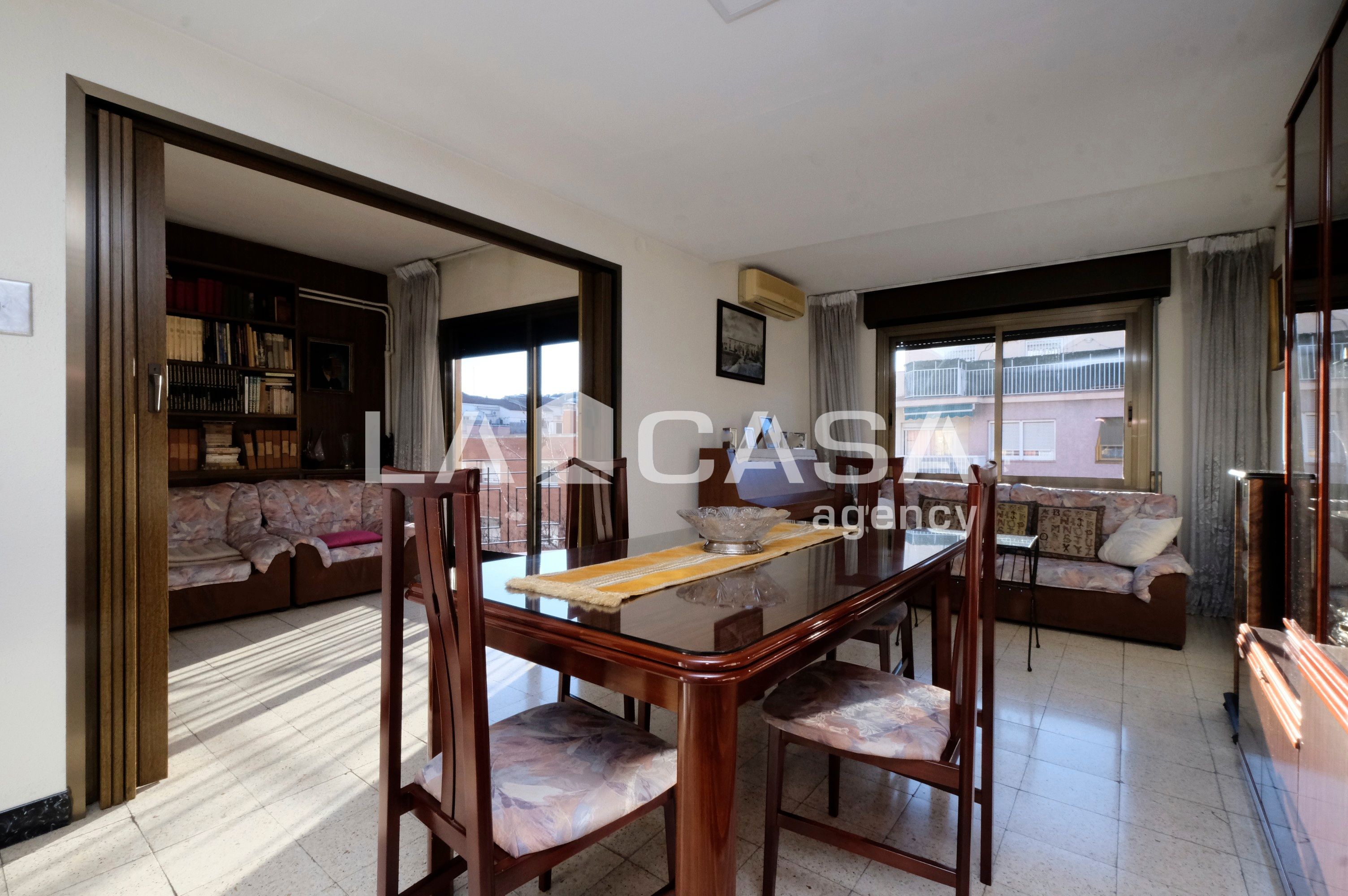 Menjador de Pis en venda en  Barcelona Capital amb Calefacció i Balcó