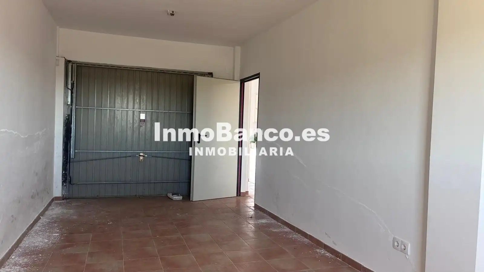 Houses for sale in Montserrat  with Private garden and Terrace