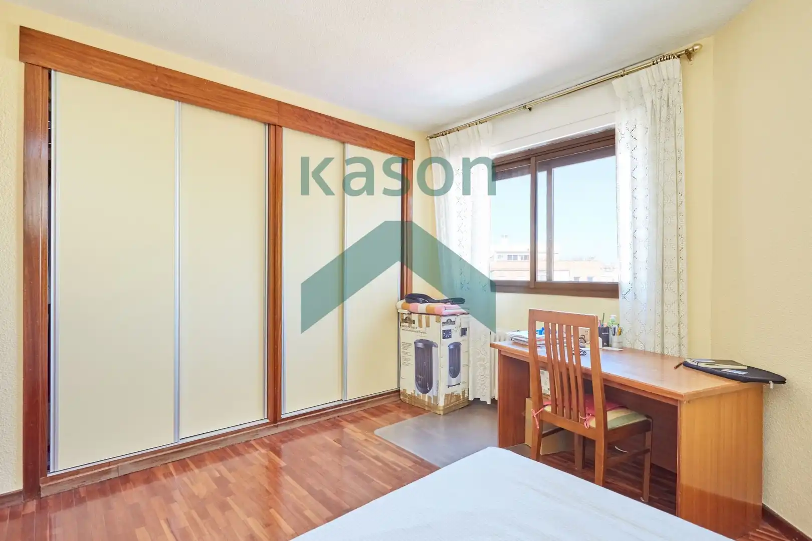 Habitación de Piso de alquiler en Madrid con Calefacción, Terraza y Amueblado