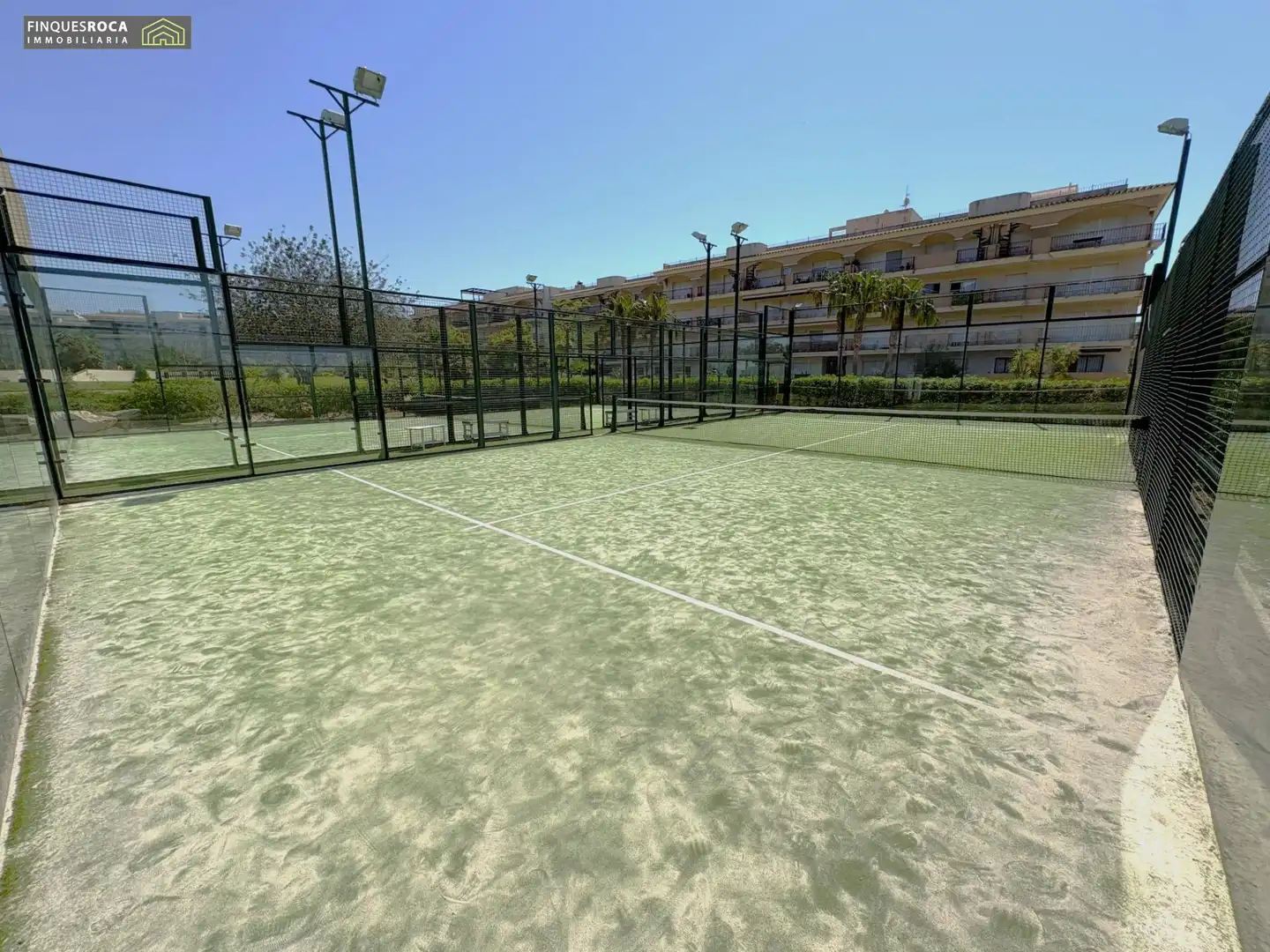 Vista exterior de Apartament en venda en La Ràpita amb Aire condicionat, Calefacció i Jardí privat