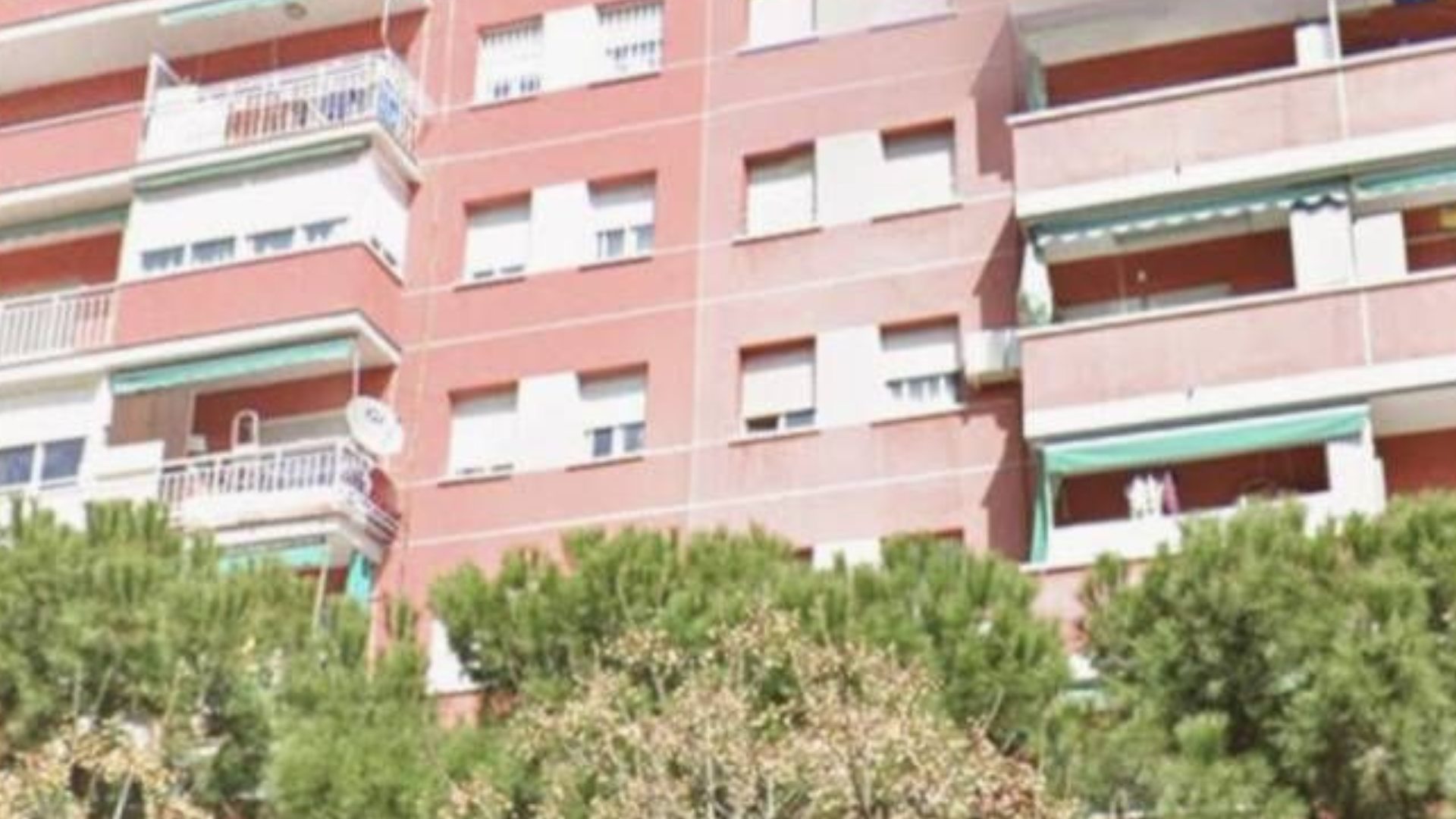 Vista exterior de Pis en venda en Alcorcón amb Aire condicionat