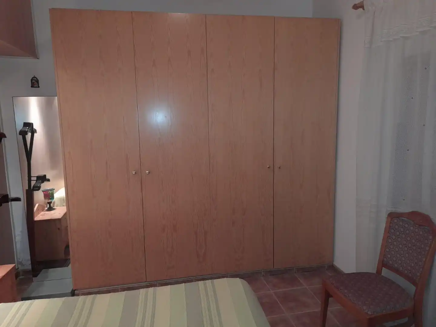 Dormitori de Casa o xalet en venda en Flix amb Jardí privat, Terrassa i Traster